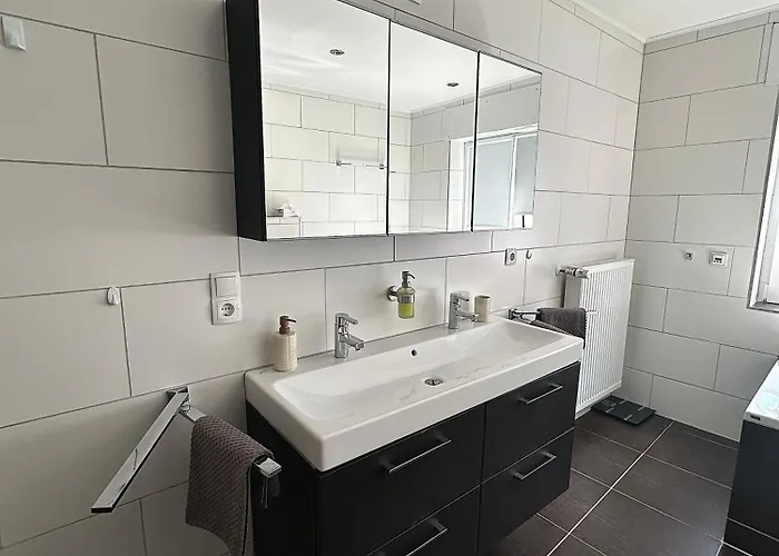 アパート Haus Daniela Oberstadt